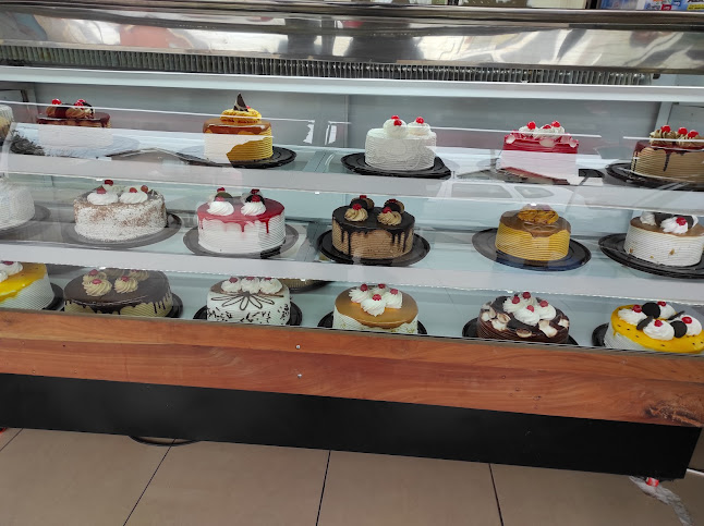 Pasteleria Y Panaderia Sinergia - Maipú