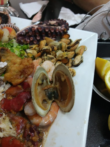 Comentarii opinii despre Bahía Valparaíso restaurante