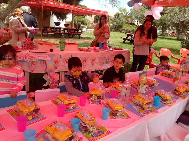 Complejo Turístico Las Tejas de Azapa - Gastronomía y hostelería