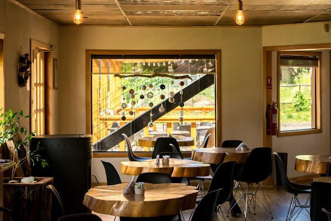 Cowilij Café Boutique