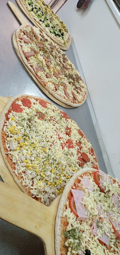 Pizzeria Mario & Luigi - Gastronomía y hostelería