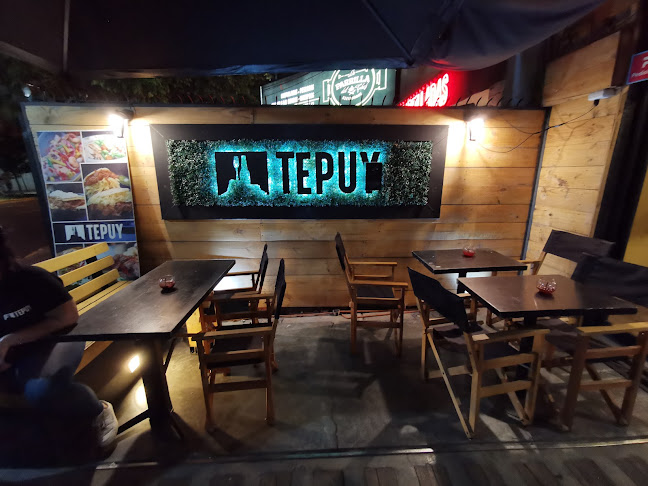 Opinii despre TEPUY RESTOBAR în Providencia - Gastronomía y hostelería