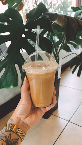 Opinii despre Cafe Del Barrio în Ñuñoa - Gastronomía y hostelería