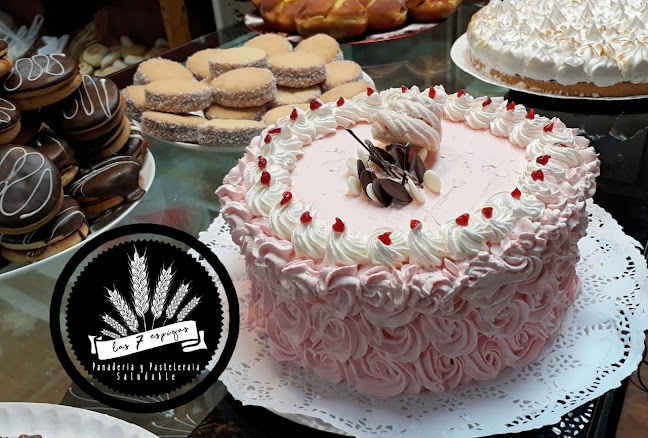 Panadería y Pasteleria "Las 7 Espigas"