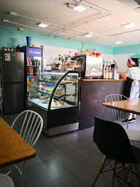 La Mini Pasteleria Open Times