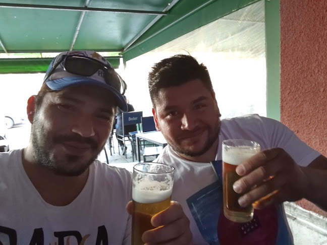 Comentarii opinii despre BAR MR JONES