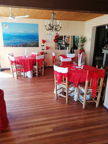 Comentarii opinii despre Cocinerías Mercado Cauquenes