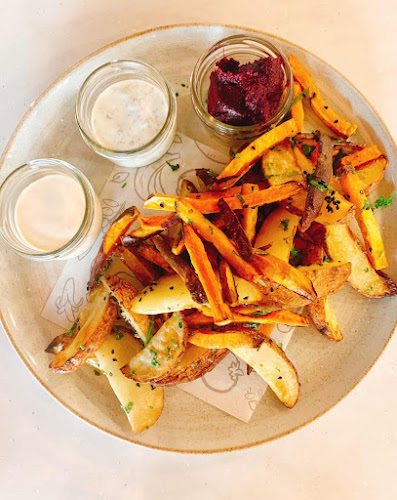 Comentarii opinii despre BAZA