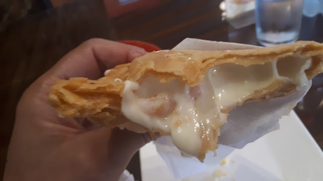 Salteñas Y Empanadas "Caupolicán" - Gastronomía y hostelería