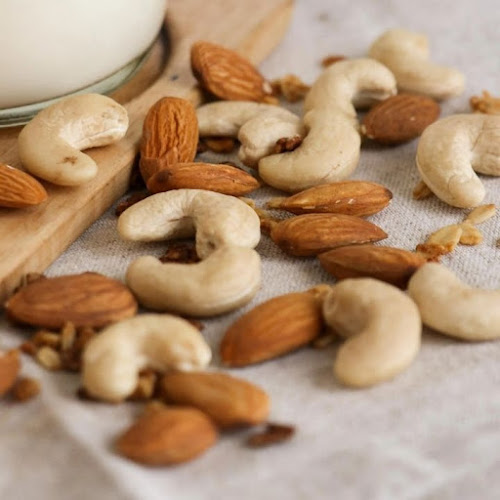 Comentarii opinii despre Healthy Nuts