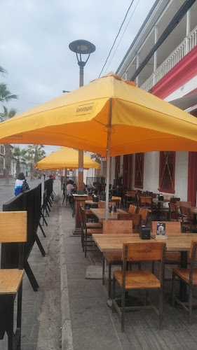 Comentarii opinii despre Hell Street Bar