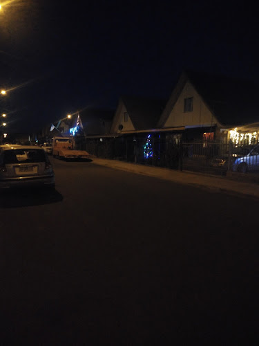 Villa Los Almendros - Gastronomía y hostelería