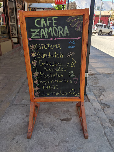 Opinii despre Café Zamora în Vicuña - Gastronomía y hostelería