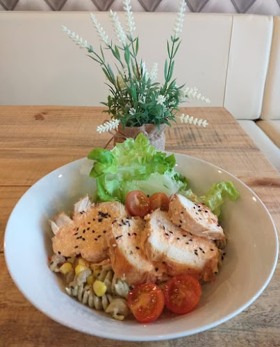 Opinii despre Makki Coffee and Lunch în Puerto Montt - Gastronomía y hostelería