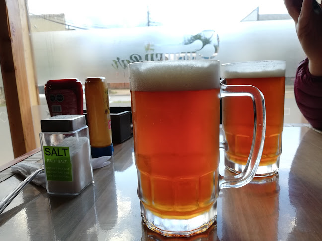 Opinii despre UnderBar în Coyhaique - Gastronomía y hostelería