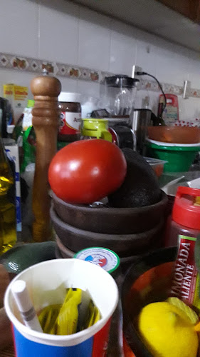 Opinii despre Donde Los Bruno Flores Restorán în Pedro Aguirre Cerda - Gastronomía y hostelería