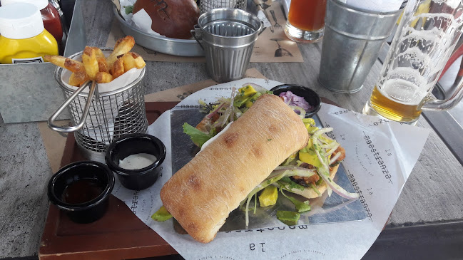 La Maestranza Sandwich & Burger Bar Phone number