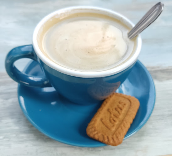 Ocean Café Phone number