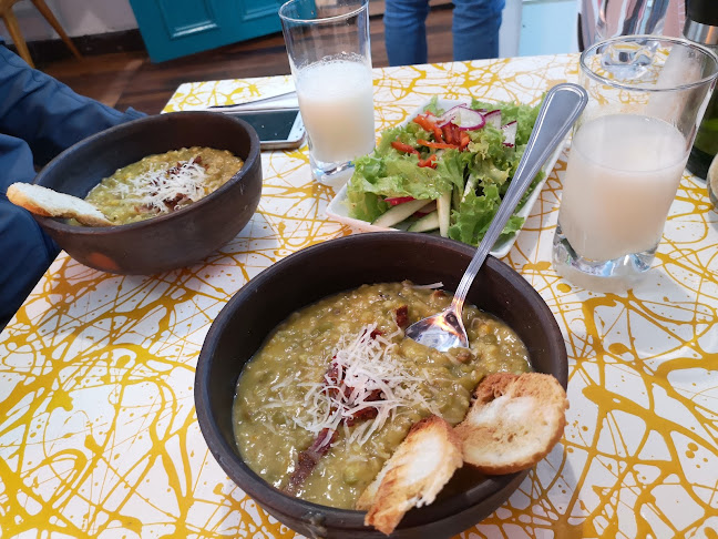 Comments and reviews of Crysol Café