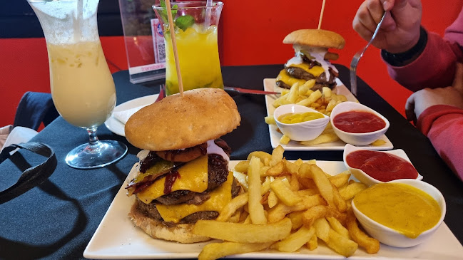 Level 152 Gamer Bar - Gastronomía y hostelería