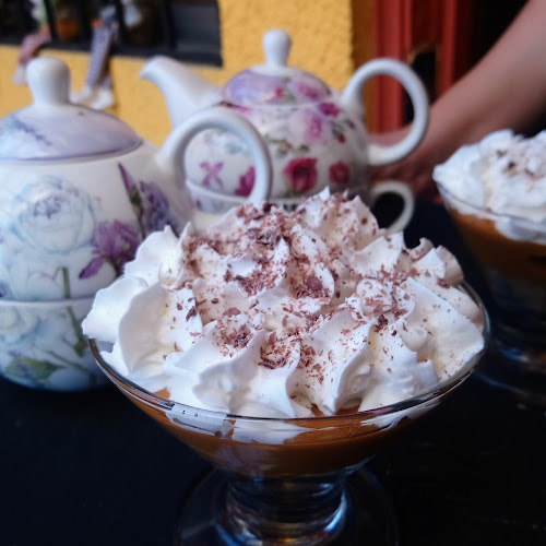 El Jardín Sindempart Phone number