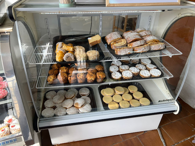 Panadería Pastelería Martín