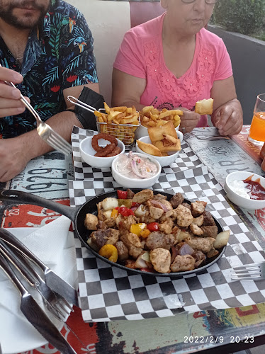 Comments and reviews of Terra Bulnes Restobar- Cafetería y Centro de Eventos