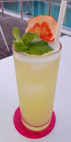 Terraza Hotel ICON Santiago - Alonso de Córdova 6050, Piso 23, 7560812 Las Condes, Región Metropolitana