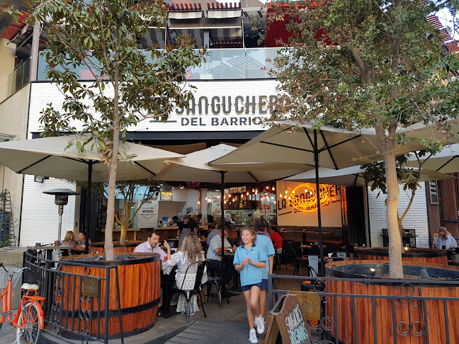 La Sangucheria Del Barrio