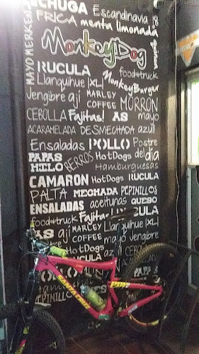 Opinii despre Monkey Dog în Las Condes - Gastronomía y hostelería
