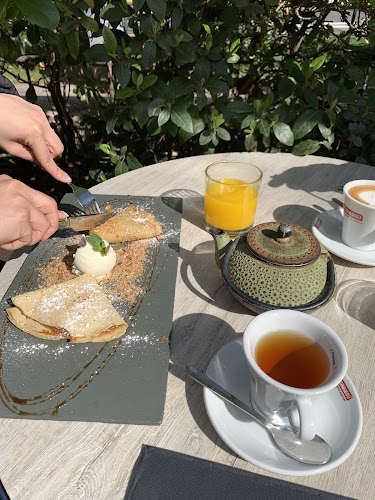 Av. Luis Thayer Ojeda 424, 7510068 Providencia, Región Metropolitana