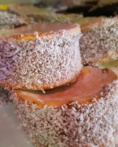 Comments and reviews of Panadería Mariela
