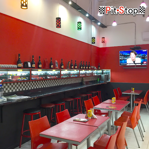 PitStop Pizza & Pollo - Gastronomía y hostelería