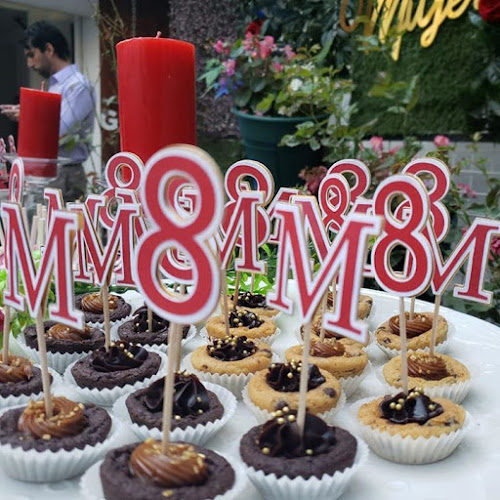 Media Taza Pastelería - Gastronomía y hostelería