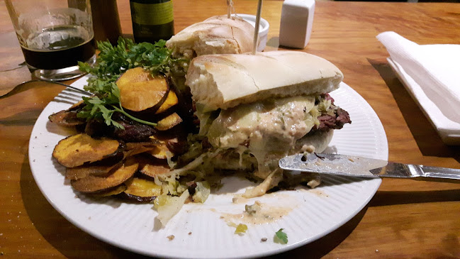 Comments and reviews of El Growler