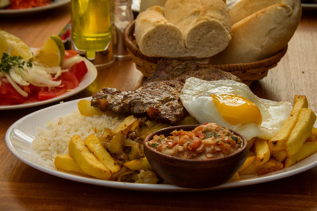 Juan y Juanito Comida Casera