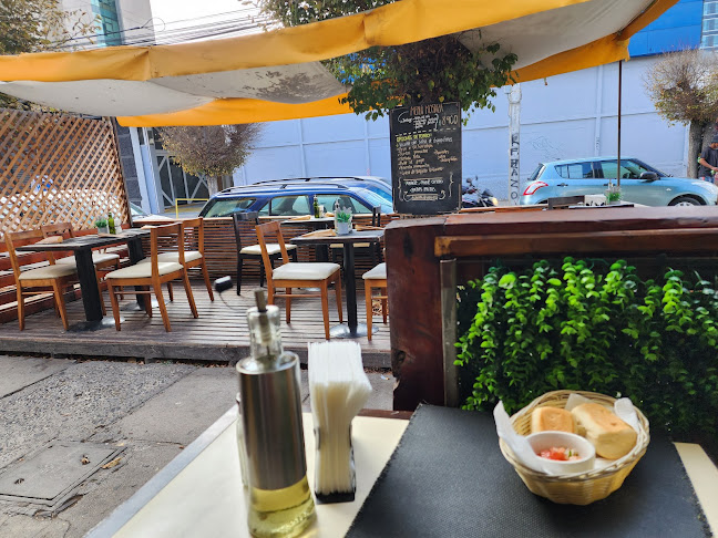 Mostaza Restobar - Gastronomía y hostelería