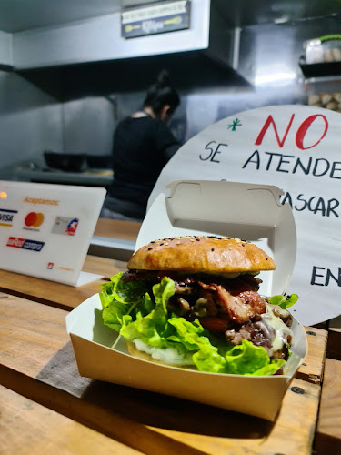 Toritoya Food Truck Phone number