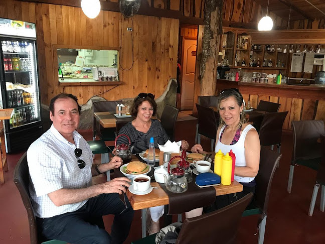 Adkantú, Restaurant Coñaripe - Gastronomía y hostelería