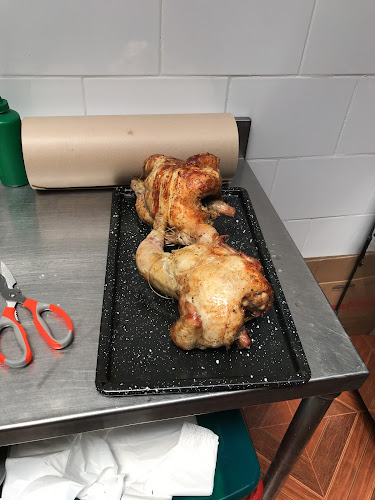 Opinii despre Comida Express El Volcán în Villarrica - Gastronomía y hostelería