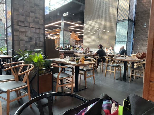 Comments and reviews of La Sangucheria Del Barrio