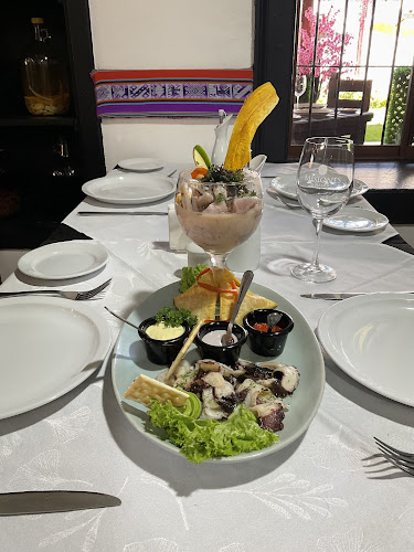 RESTAURANT PERUANO TAYTA MAMA