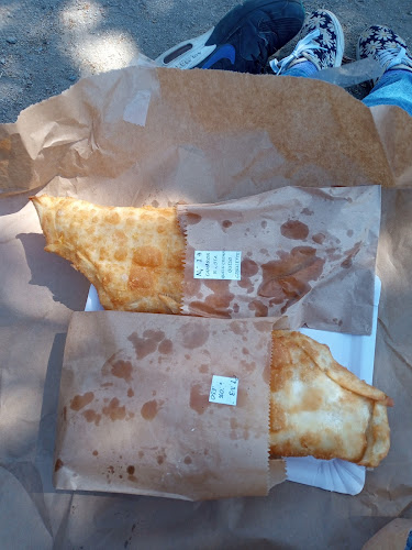 Divinas Empanadas La Cisterna - Gastronomía y hostelería