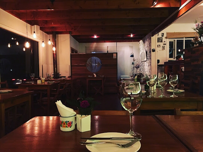 Puerto Canelos Phone number