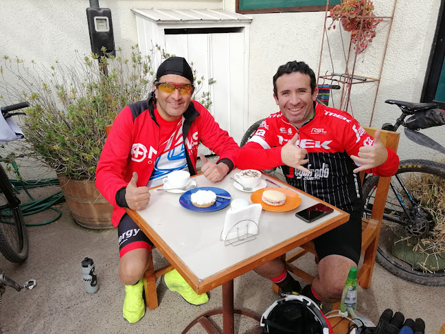 Crespas Restaurante y Cafetería Open Times