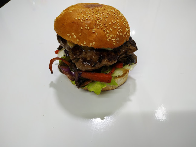 Reviews of Hamburguesería Casa 13 in Maipú - Gastronomía y hostelería