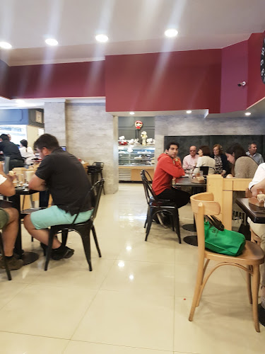 Comentarii opinii despre Cafetería La Papa