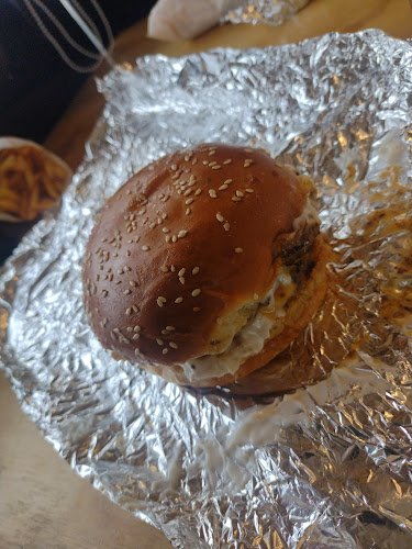 Opinii despre Gorilas în Viña del Mar - Gastronomía y hostelería