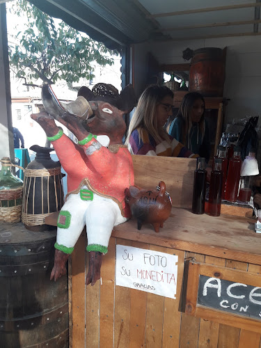 Restaurante Pomaire Phone number