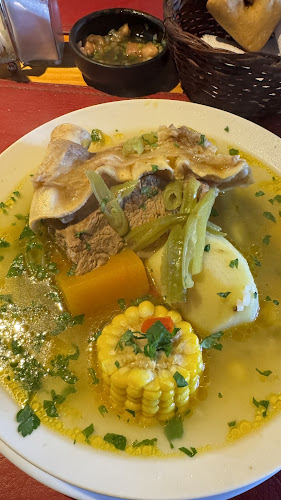 Opinii despre La Consentida în Coyhaique - Gastronomía y hostelería
